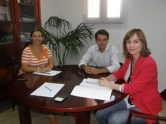 La directora general de Participación Ciudadana destaca el trabajo del Ayuntamiento al lado del tejido asociativo de la localidad