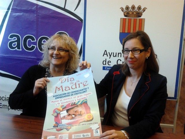 La campaña del día de la Madre organizada por la Concejalía de Comercio y ACEC sortea cheques-regalo entre sus clientes