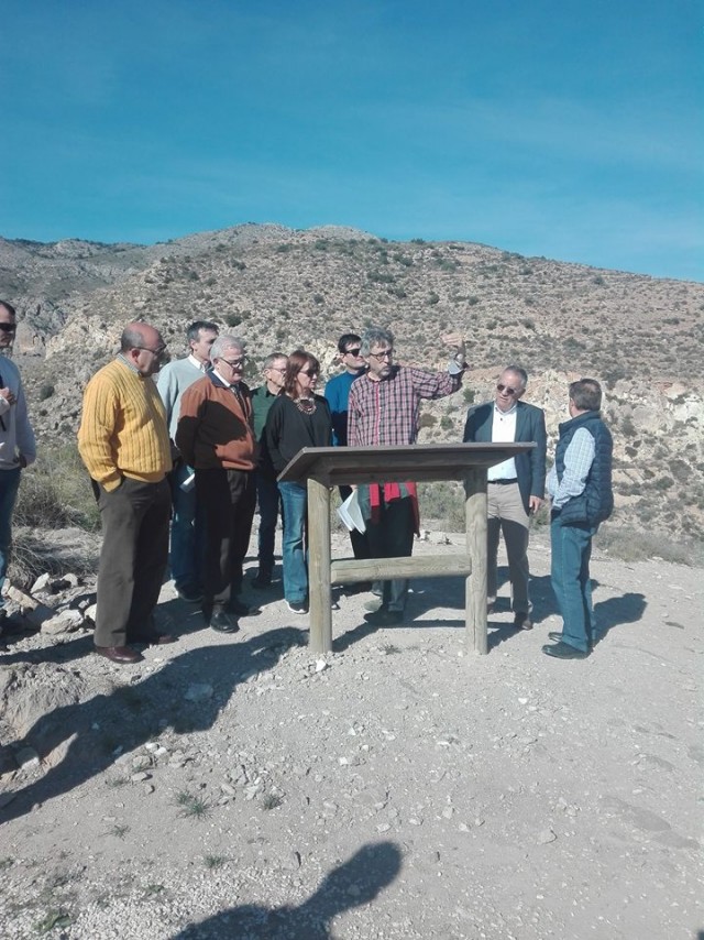 El Alcalde de Crevillent César Augusto Asencio y la Directora General de Patrimonio visitan Penya Negra, la antigua ciudad protohistórica de Herna