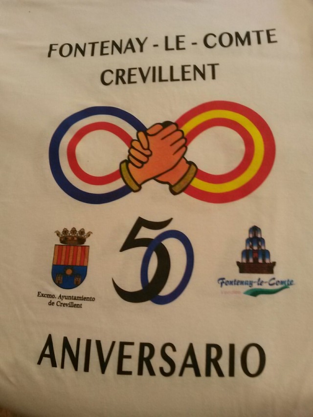 Crevillent participa con una embajada festera en las fiestas de Fontenay-le-Comte con motivo del 50 aniversario del hermanamiento