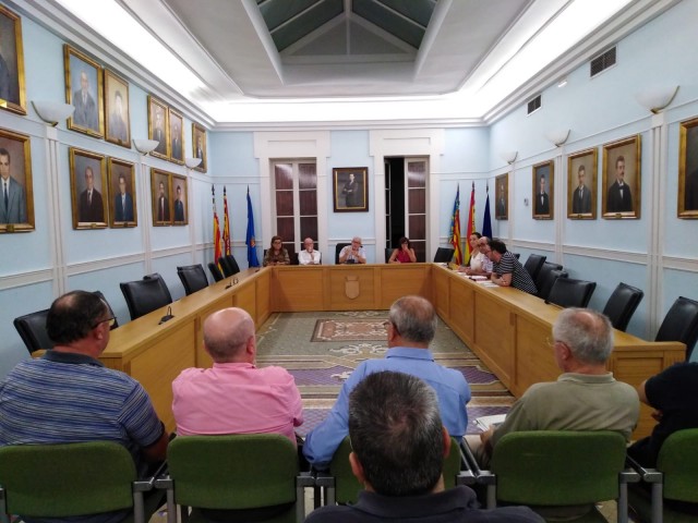 Las fuerzas vivas proponen al Ayuntamiento que el próximo año sea fiesta local el Jueves Santo y el 7 de octubre
