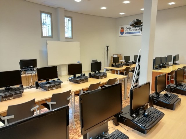 La ADL informa que el Aula Mentor y el CISCO ofrecen cursos gratuitos online