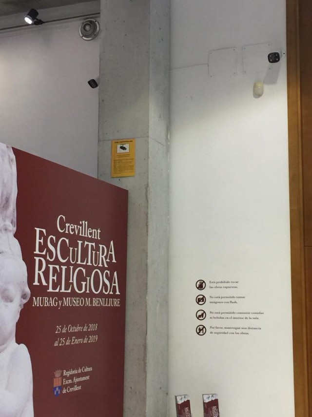 El Ayuntamiento invierte este año en equipamiento para La Casa Municipal de Cultura “José Candela Lledó”