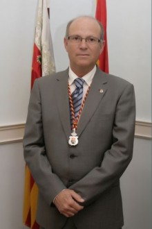 D. MANUEL MOYA FERRÁNDEZ D. MANUEL MOYA FERRÁNDEZ