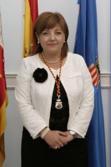 Dª. LAURA GOMIS FERRÁNDEZ Dª. LAURA GOMIS FERRÁNDEZ
