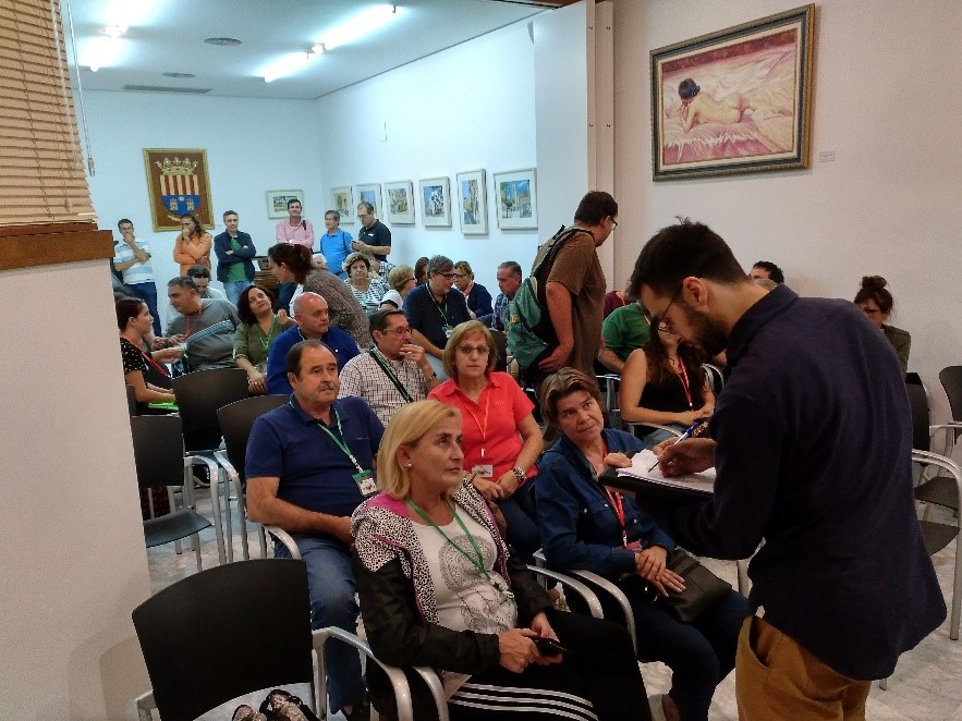 Reunión con las asociaciones y entidades de Crevillent para preparar la Estrategia DUSI