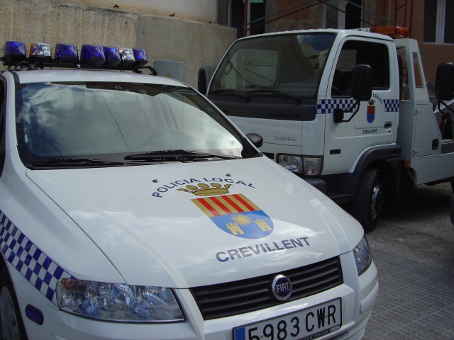 La Policía Local ha llevado a cabo una campaña de vigilancia y control de distracciones en 152 vehículos