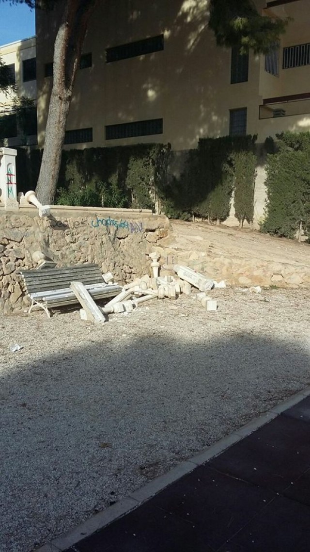 El Ayuntamiento investigará los actos vandálicos ocurridos en el Parc Nou