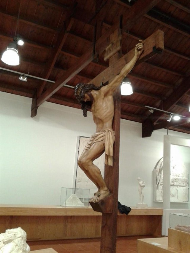 El Cristo de Difuntos y Ánimas abandona el Museo “Mariano Benlliure” para estar expuesto en la Iglesia de Belén