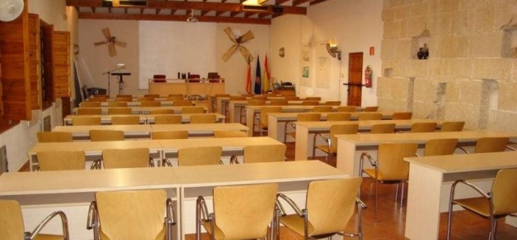 El Ayuntamiento subvenciona con 20.000 € el Centro Educativo de Medio Ambiente de Crevillent