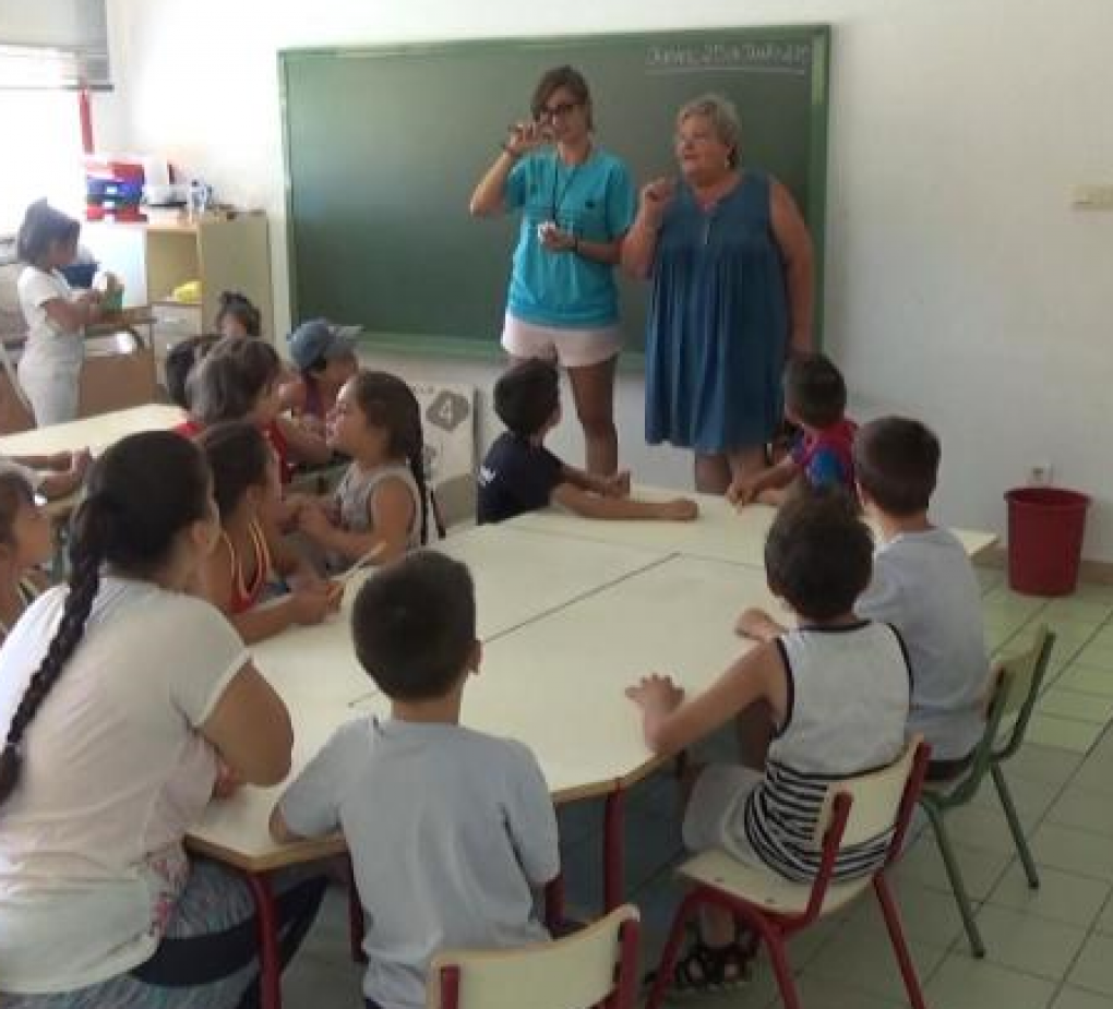 El Ayuntamiento organiza en el mes de julio la Escuela de Verano Municipal dirigida a menores en riesgo de exclusión social