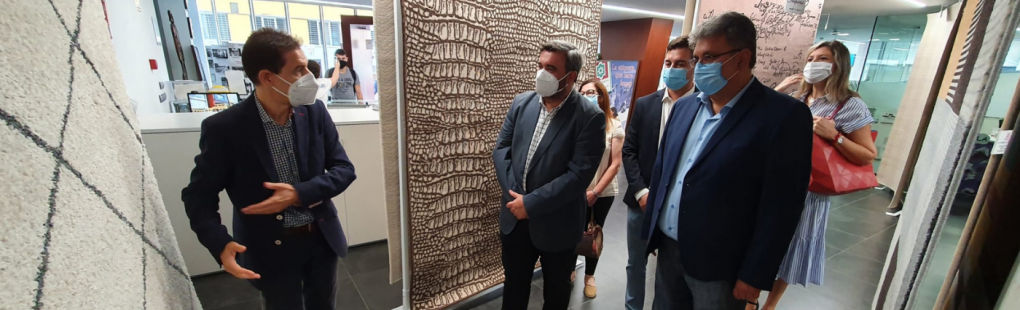 Inauguració de la “V Feria-Exposición de la Alfombra de Crevillent”