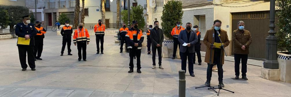 Crevillent brinda un homenatge a Protecció Civil per la seua labor en la pandèmia