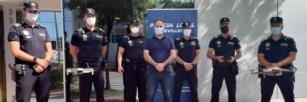 La Policia Local de Crevillent presenta la seua unitat de drons composta per 5 pilots titulats