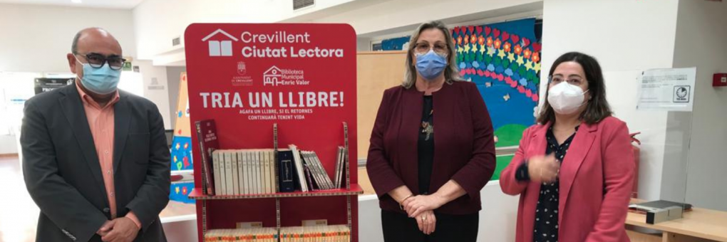 L'àrea de cultura presenta els projectes de “Crevillent, Ciutat Lectora” i “Memòria oral dels nostres majors” al Centre de Majors Parc Nou