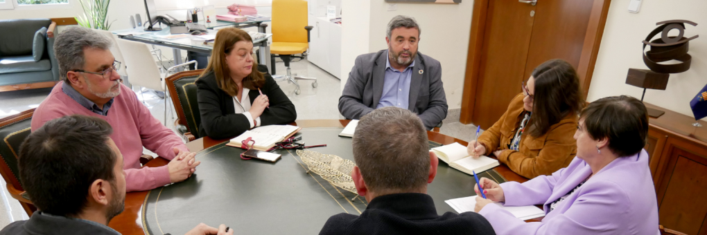 L'Ajuntament organitza una taula per a donar solucions al problema dels habitatges de més de 50 anys