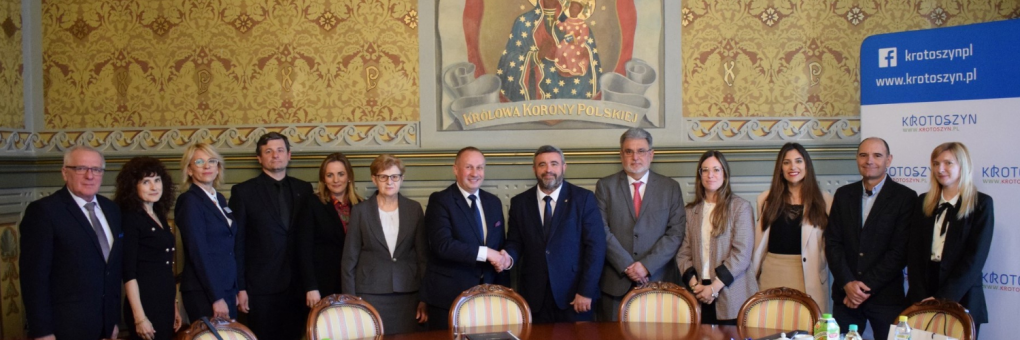Crevillent i la ciutat polonesa de Krotoszyn signen un acord per a impulsar un intercanvi internacional